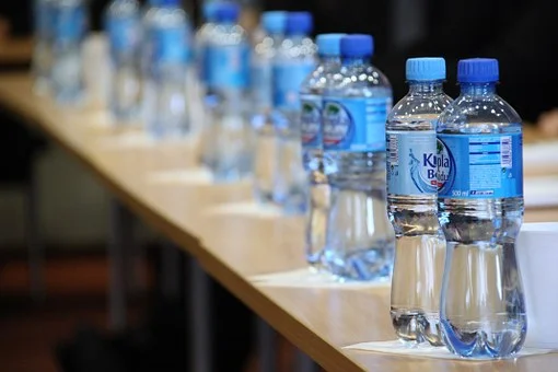 water-19659__340-packaged-water